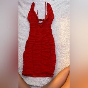 I’m selling this poly dress size 0 I just don’t have anywhere to wear it anymore